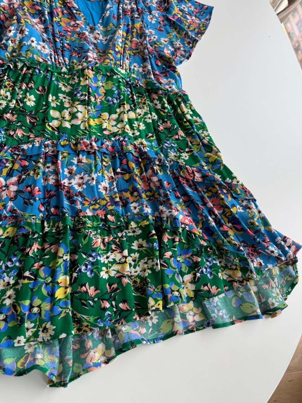 Anthropologie Blue & Green Floral Tiered V-Neck Dress in size Small Petite - Picture 4 of 10